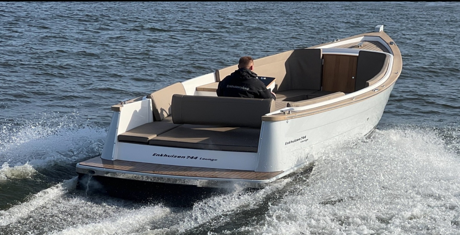 Boat Showrooms Enkhuizen 744 Tender Lounge