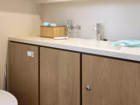 LINSSEN GS 30 AC, Boat, For Sale, Interior