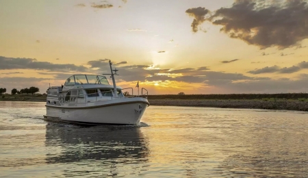 LINSSEN GS 35 AC, for sale, boat