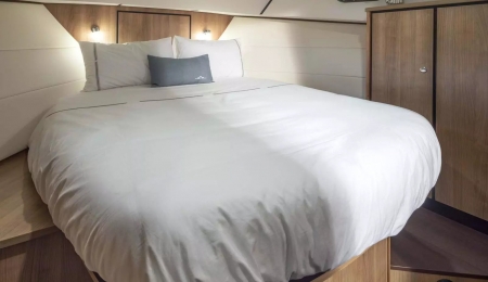 Linssen  30 SL Sedan, for sale, cabin
