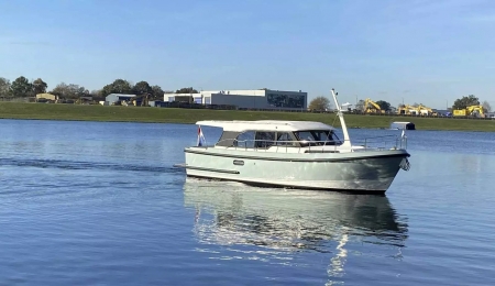 Linssen 35 SL Sedan, for sale, yachts
