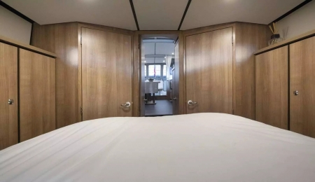Linssen 35 SL Sedan, for sale, interior