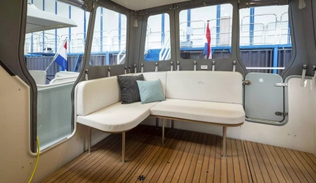 Linssen 35 SL Sedan, for sale, Shepperton Marina