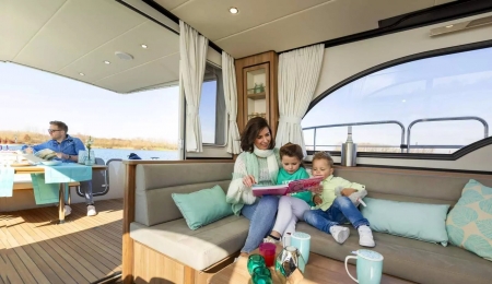 Linssen 40 SL Sedan, for sale, guest cabin