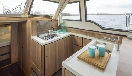 Linssen 40 SL Sedan, for sale, Shepperton Marina