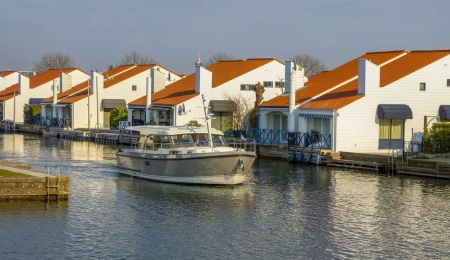 Linssen 40 SL Sedan, for sale, exterior