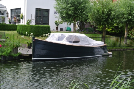 Enkhuizen 630 Tender Exterior