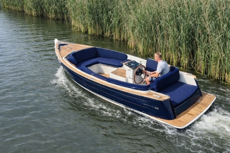 Enkhuizen 630, Tender Lounge