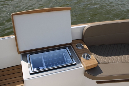 Boat Showrooms, UK Dealer for Enkhuizen 630 Tender Lounge