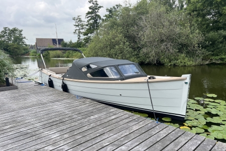 Boat Showrooms, UK Dealer for Enkhuizensloep,  Enkhuizen 744 Tender Lounge