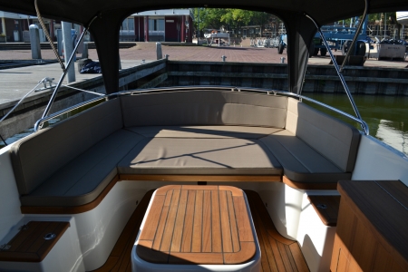 Boat Showrooms, UK Dealer for Enkhuizensloep,  Enkhuizen 744 Cruiser
