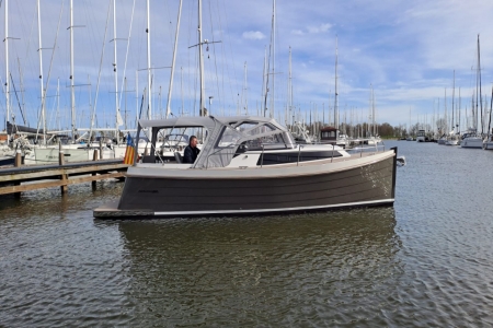 Boat Showrooms, UK Dealer for Enkhuizen 922 Cruiser