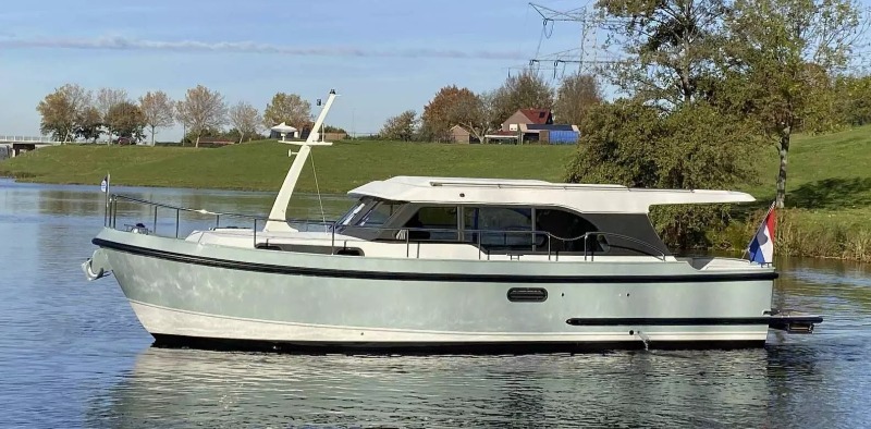 Linssen  35 model