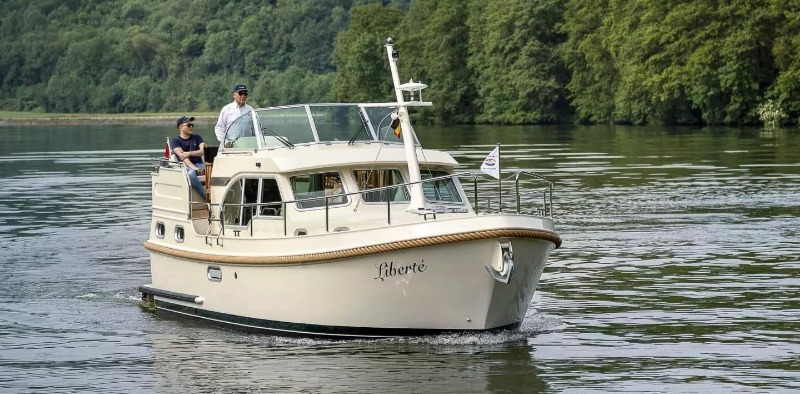 View Linssen models, Grand Sturdy