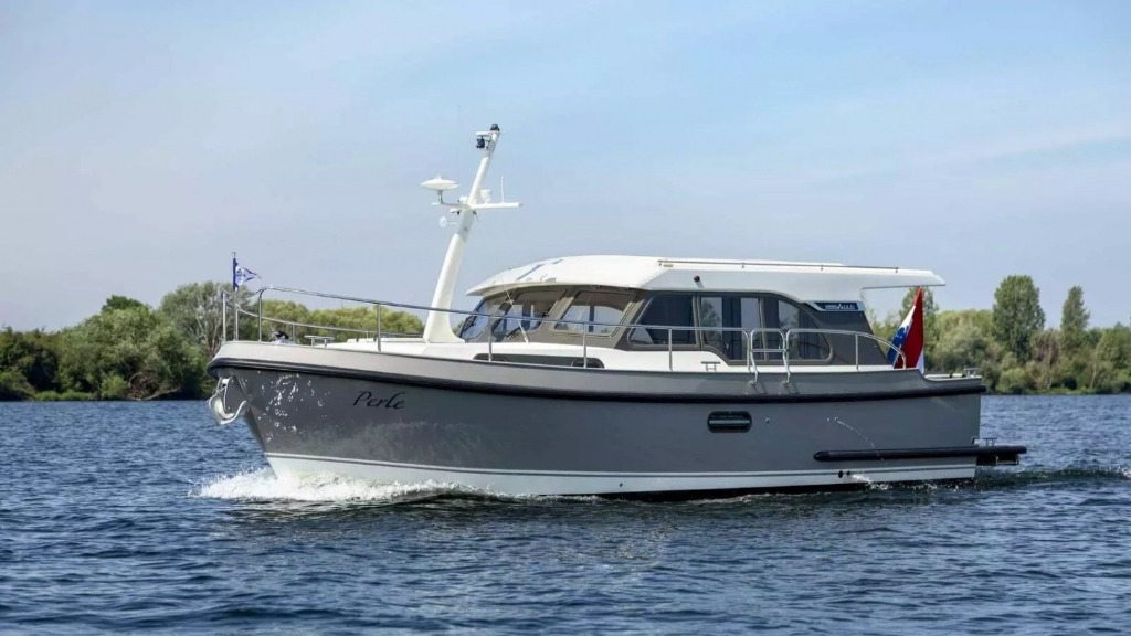 Boat Showrooms are the UK distributor for Grand Banks